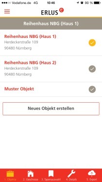 Mit der Erlus Profi-App „Schornstein“ k?nnen Planer und Verarbeiter alle relevanten Daten zum Objekt erfassen und den passenden Schornstein w?hlen  ̶  auch von unterwegs.