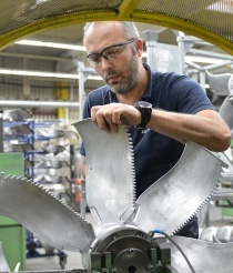 Im Werk von Ziehl-Abegg in Bieringen entstehen energiesparende Ventilatoren f?r den Weltmarkt.