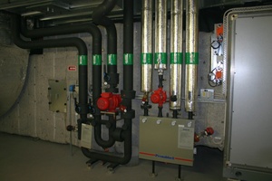  Kälte- und Wärmeübergabe an einer RLT-Geräte mit Xylem-Pumpen 